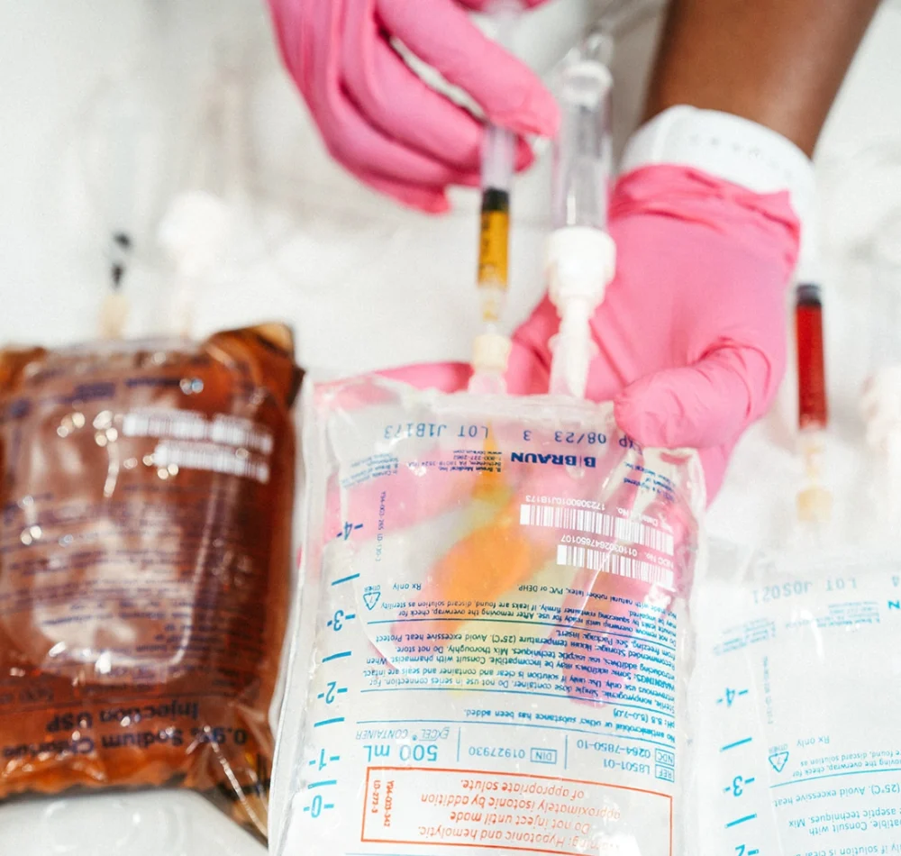 IV Hydration & Vitamin Injection9